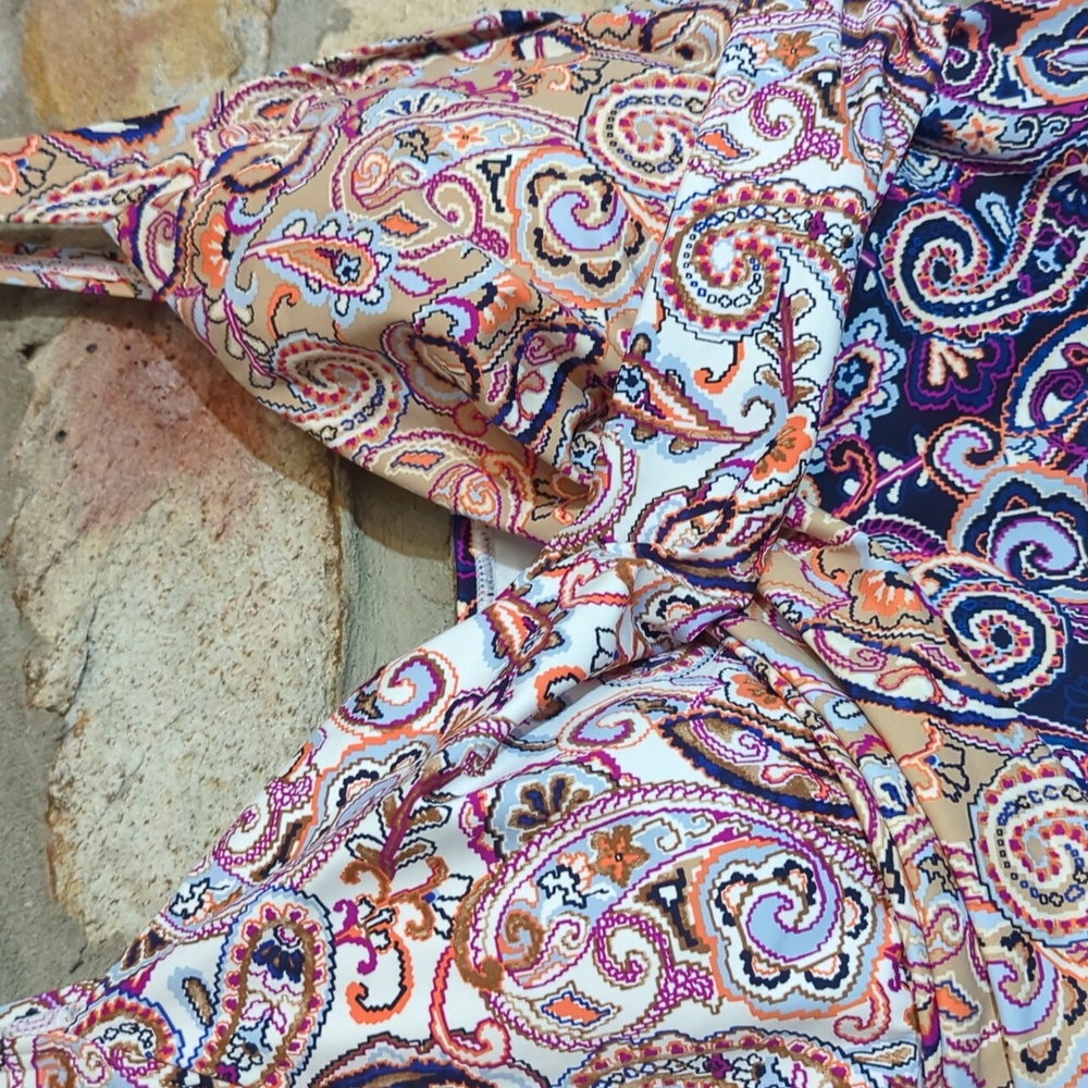 Lands' End Underwire Wrap Tankini Top Deep Sea Paisley Mix - Picture 8 of 13